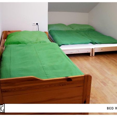 Aco Living - A Cheap Overnight Κλάγκενφουρτ Εξωτερικό φωτογραφία